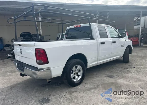 2019 Ram 1500 Classic z USA, uszkodzony, nr VIN 1C6RR6FG3KS733159